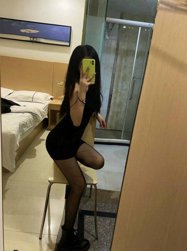 长的还不错的学生妹兼职